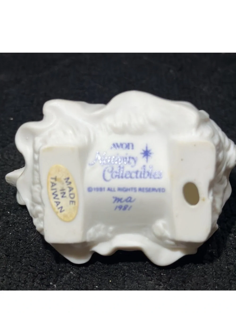 Vintage 1981 Avon Nativity Collectibles Holy Family 3 Porcelain Figure Set